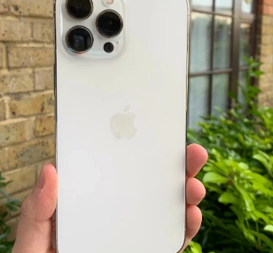 iphone13promax图解,iphone13promax 苹果的iphone13promax提供比预期更快的充电支持