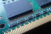 三星推出业界首款512GBDDR5RAM