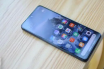 拆解视频展示了小米红米Note11ProPlus的内部结构