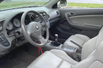这款未经修改的2006AcuraRSXTypeS是其最后一款