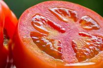 食用富含西红柿的饮食可能有助于预防皮肤癌