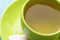 运动和绿茶提取物可以帮助预防脂肪肝疾病