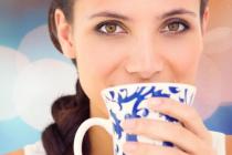 多酚和抗氧化剂：你应该喝白茶还是绿茶