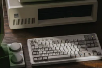 8BitDo的新款IBM式键盘虽然外观漂亮但却打动了我的机械心
