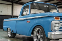 1965款福特F-100不会让您因其351C而感到忧郁隐藏着一些惊喜